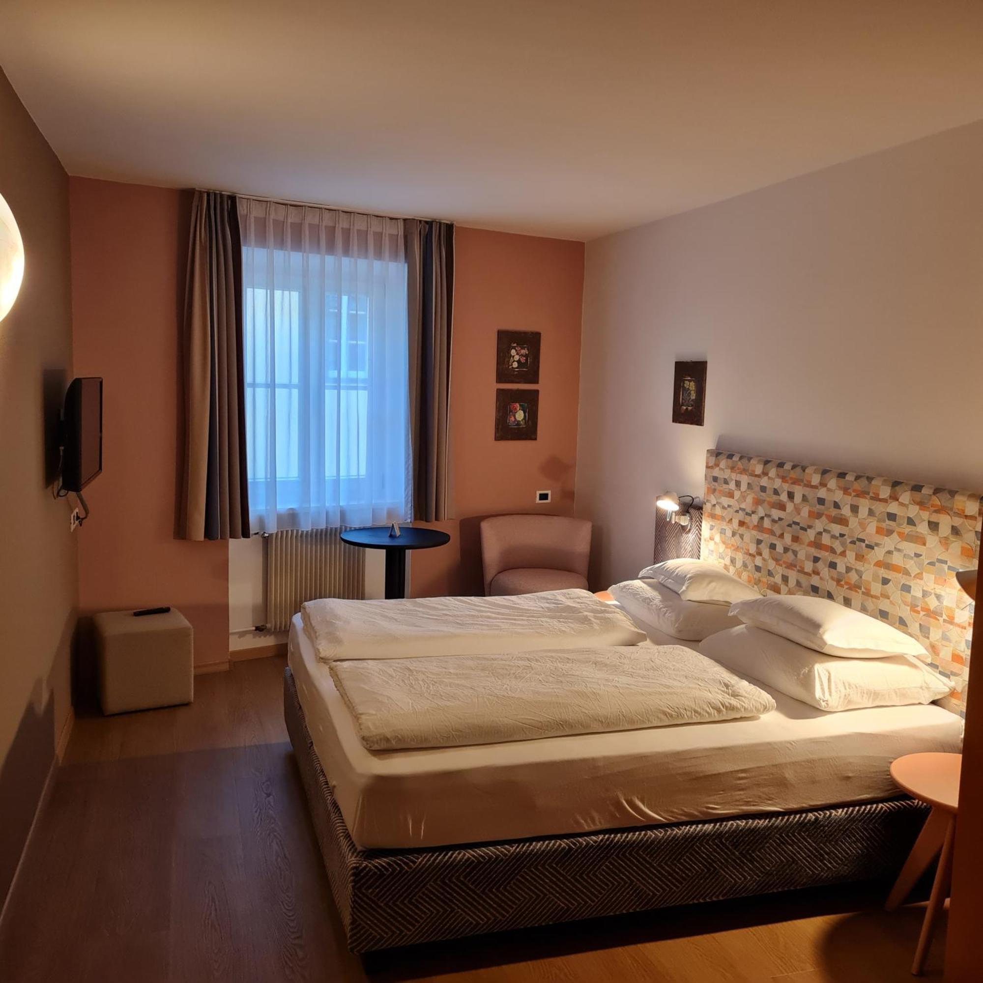 Gasthof Traube San Lorenzo di Sebato Kültér fotó