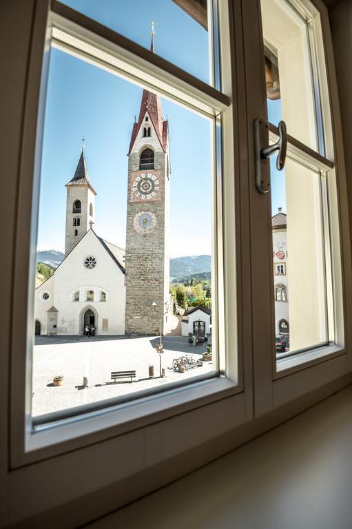 Gasthof Traube San Lorenzo di Sebato Kültér fotó